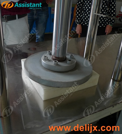Automatic Hydraulic Press Tea Cake Tea Brick Pressing Machine 6CY3-15